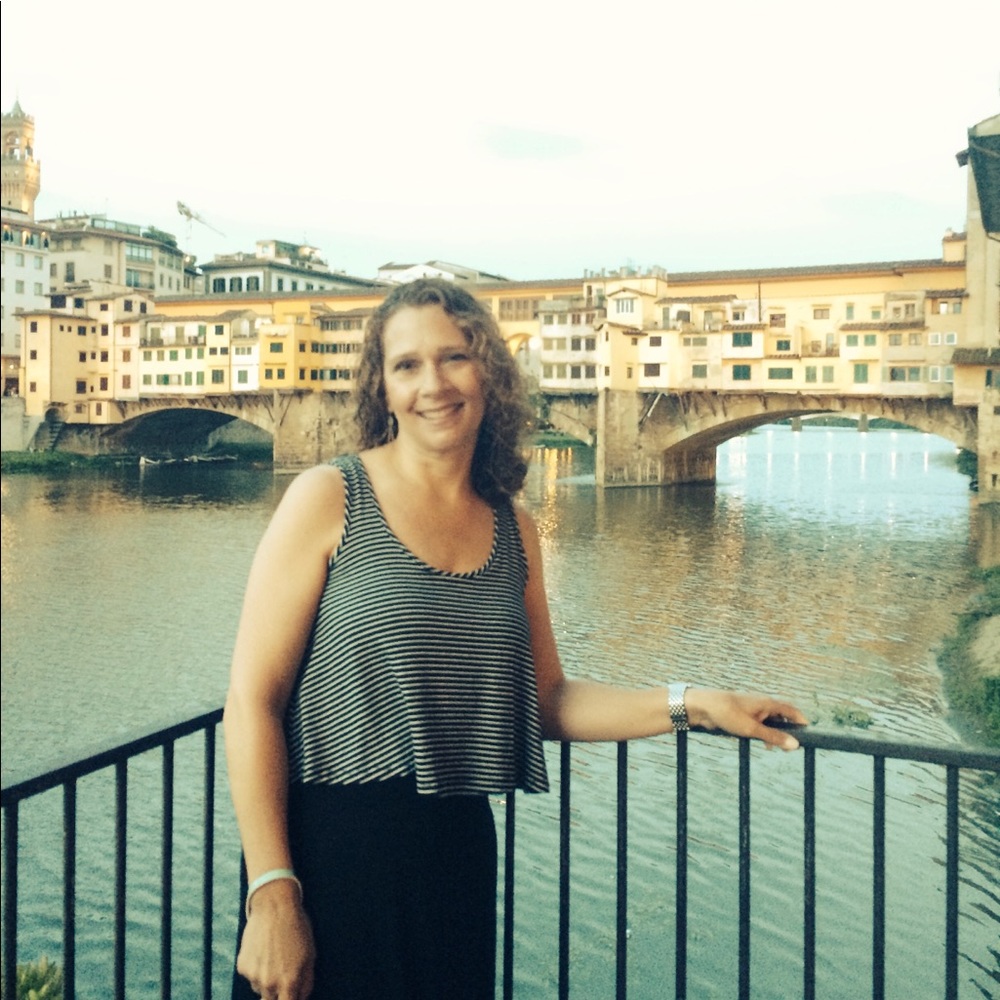 Meet your Posher, Lisa